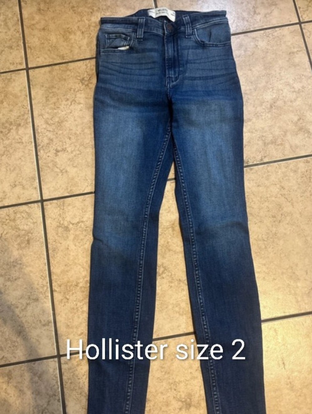 Hollister Women's Skinny Jeans in Dark Blue Wash